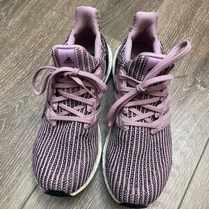 Women's Adidas Ultraboost 5.0 DNA Running Shoe